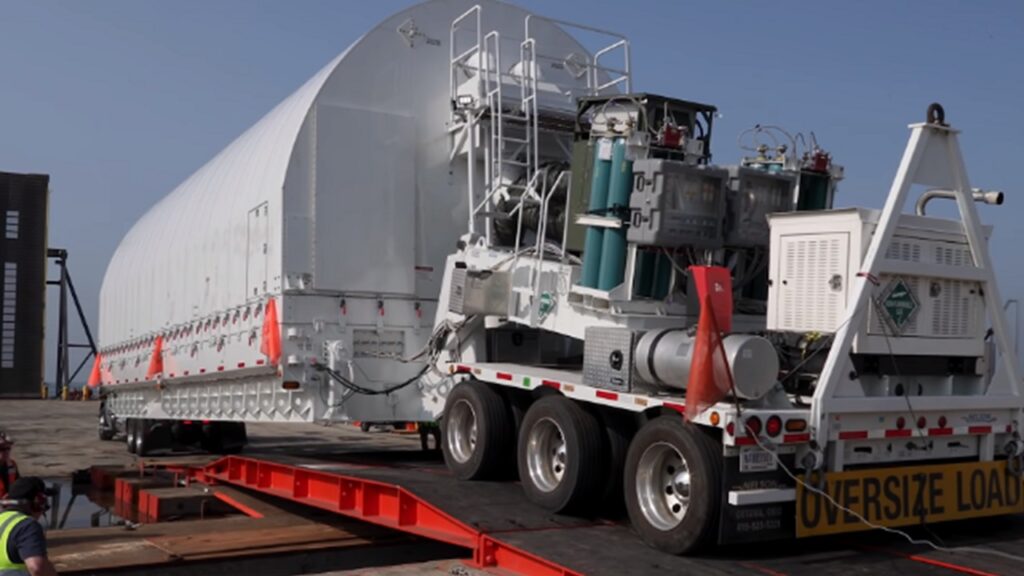 世界最大の宇宙望遠鏡がギアナ宇宙センターに到着