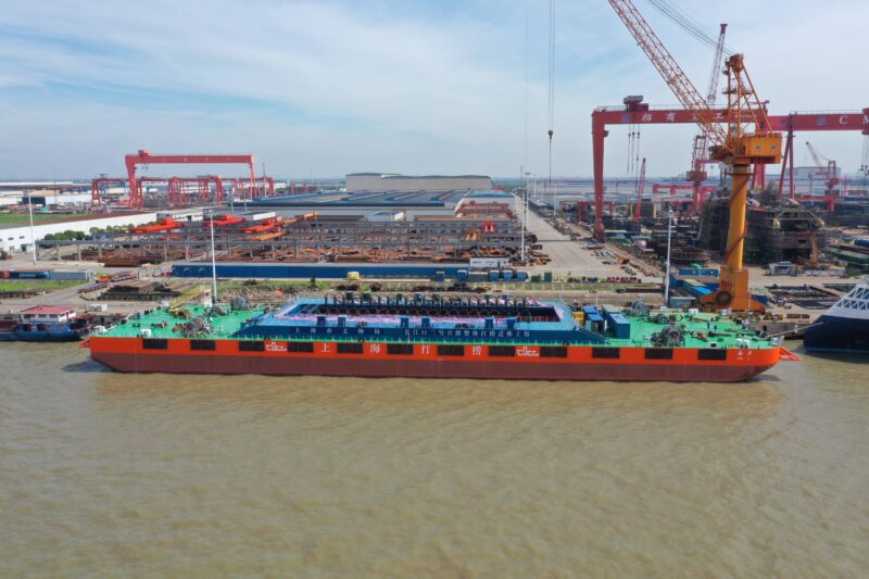 中国の沈没船「長江口二号」引揚げ台船が完成、引揚想定重量1万トン