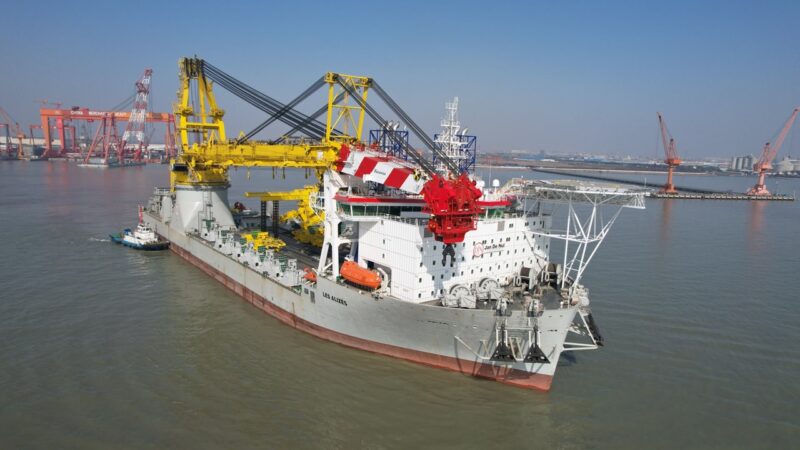 Jan De Nulの次世代洋上風車設置船が完成