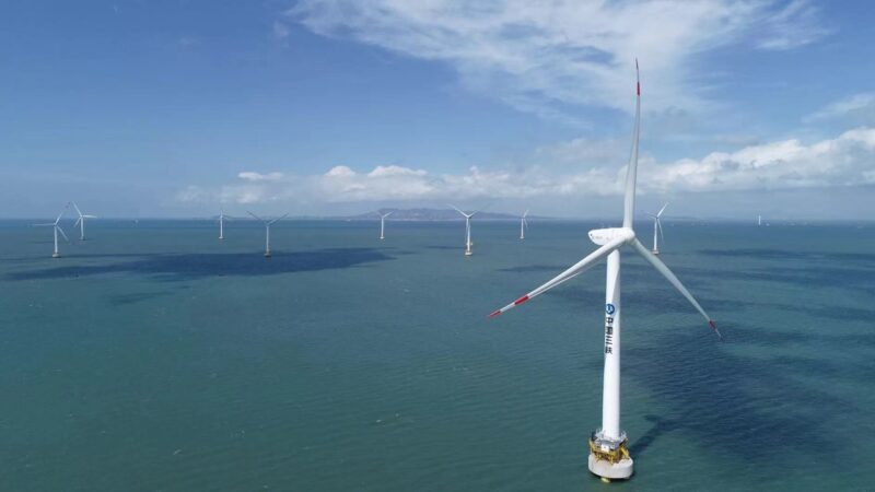 中国の洋上風力発電所で海水を直接電気分解する水素製造技術を実証