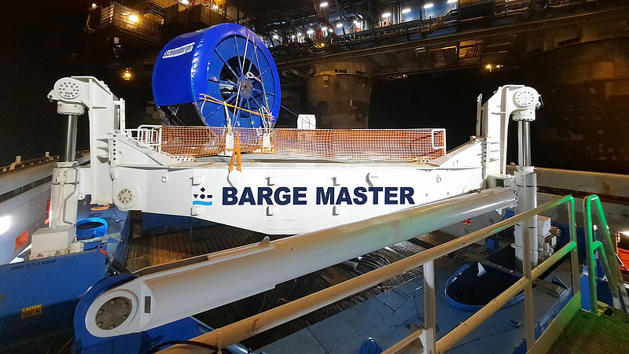 Barge Master動作補償プラットフォームの機能を実証