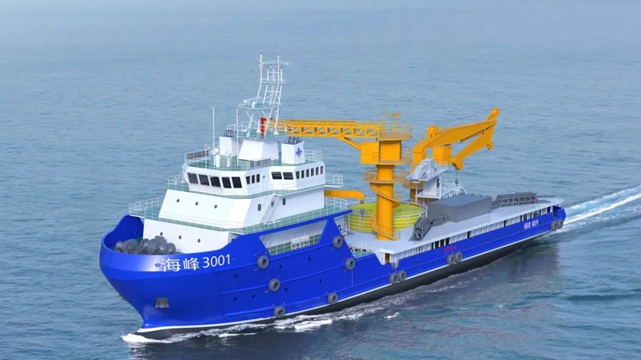 中国で洋上支援船を風力向けの多機能運用保守船へ転換
