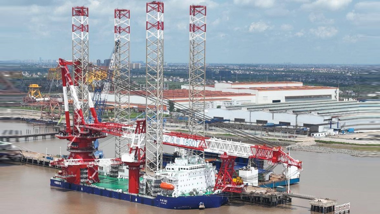 1,800トン吊りSEP船完成、15MW以上の洋上風車設置