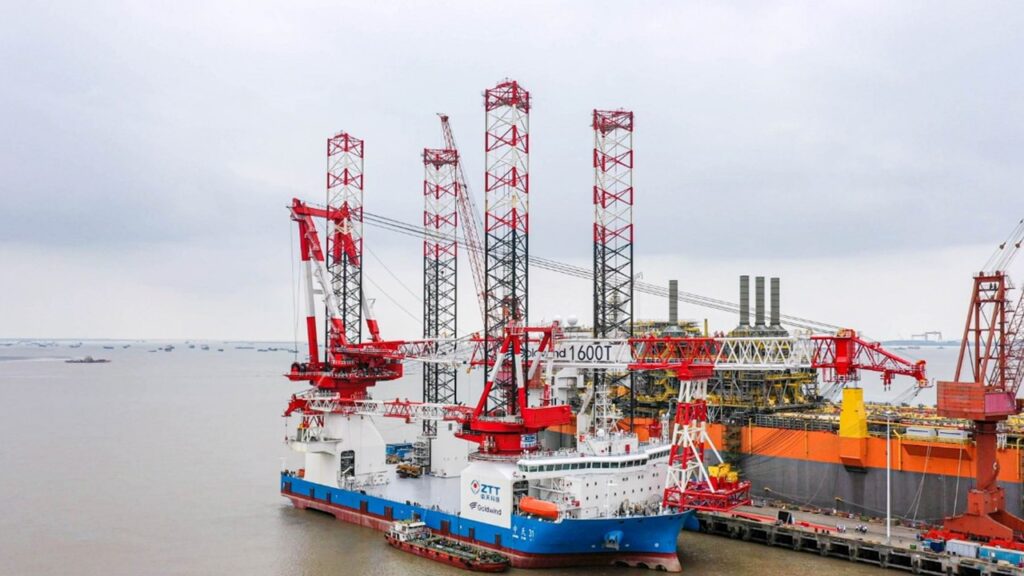 1,600トン吊りSEP船「中天31」完成・引き渡し