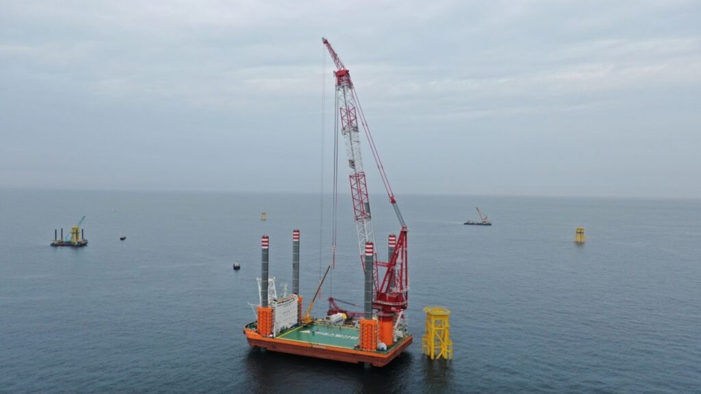 韓国のSEP船「Hyundai Frontier」済州島沖で初作業