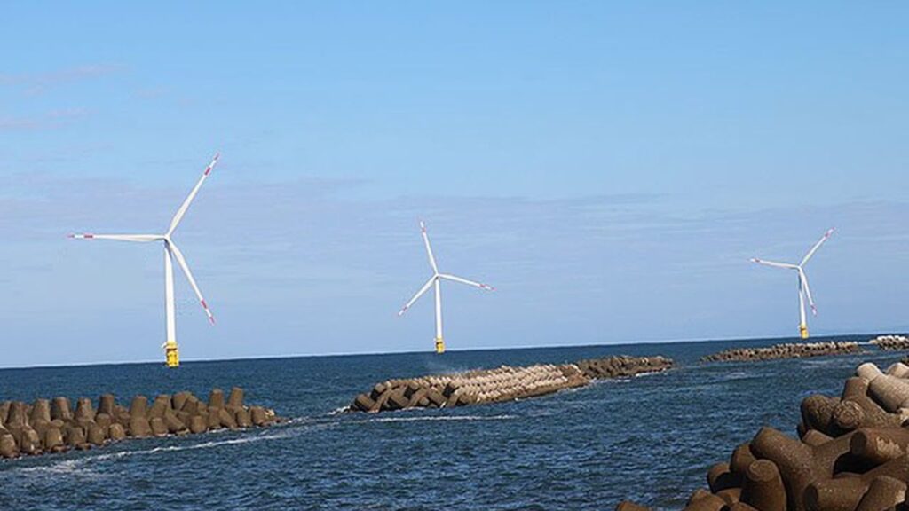 「BLUE WIND」施工の「入善洋上風力発電所」運転開始