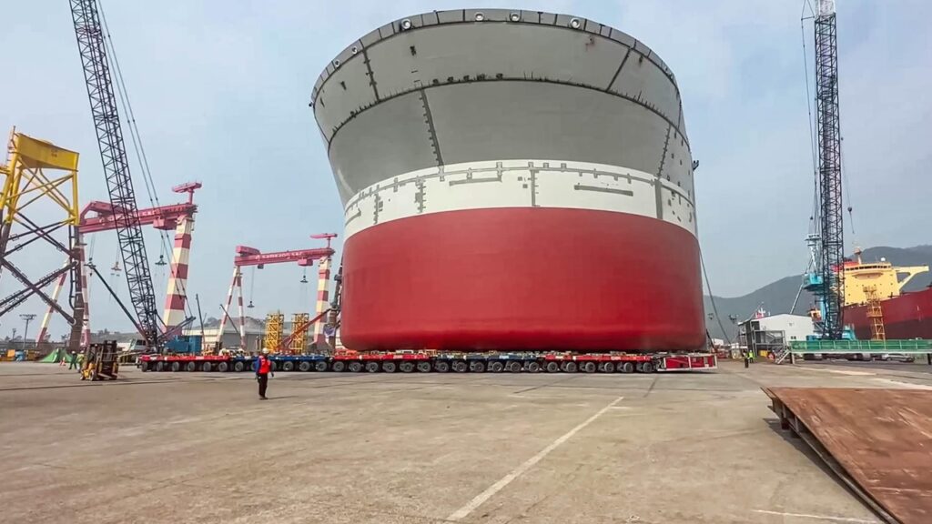 ブロック6つで63,781トン、FPSOの船殻をSPMTで運搬