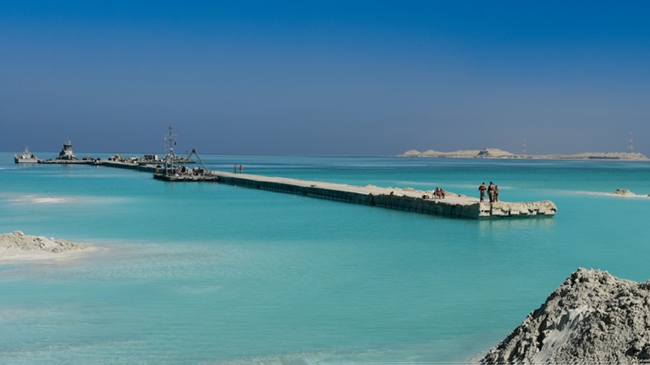 ガザへ支援物資輸送に向けて臨時桟橋設置を計画、完成まで最大60日