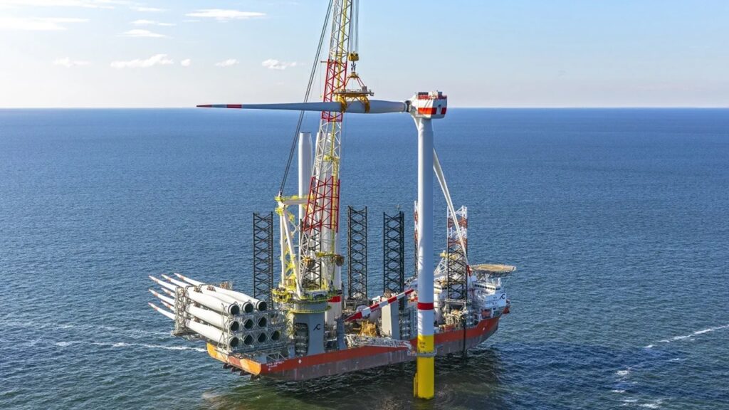 ドイツの「Gode Wind 3」最初の11MW風力タービン設置