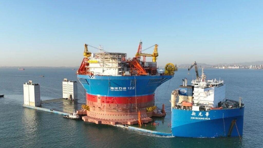 アジア最大の円筒型FPSO「海葵一号」輸送準備完了