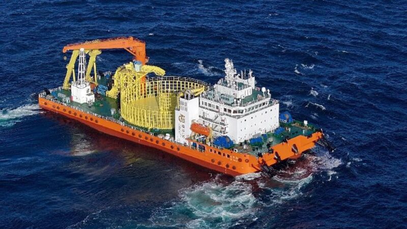 積載容量1万トンのケーブル敷設船「启帆19」海上公試完了