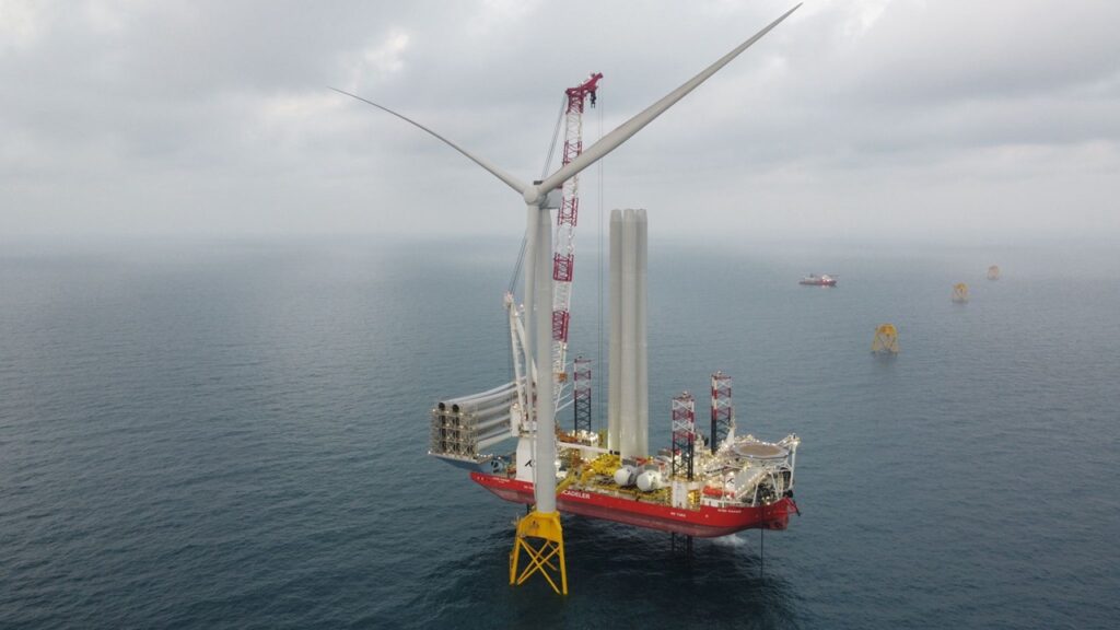 台湾の大彰化2b&4で14MWの風力タービン設置開始